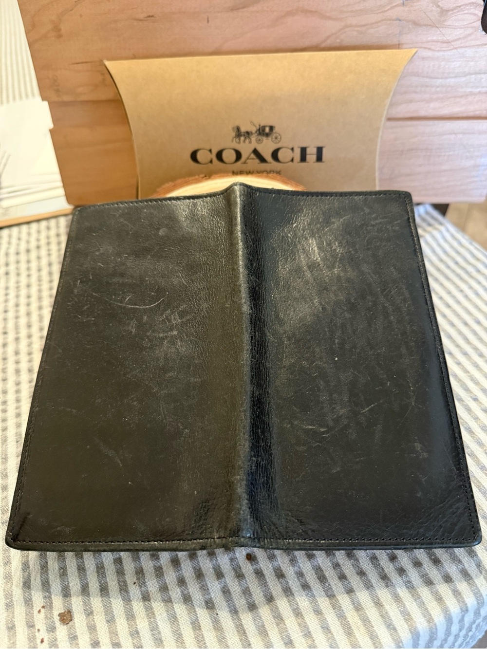 Coach Black Leather Long Wallet with Card Slots - Picture 7 of 9